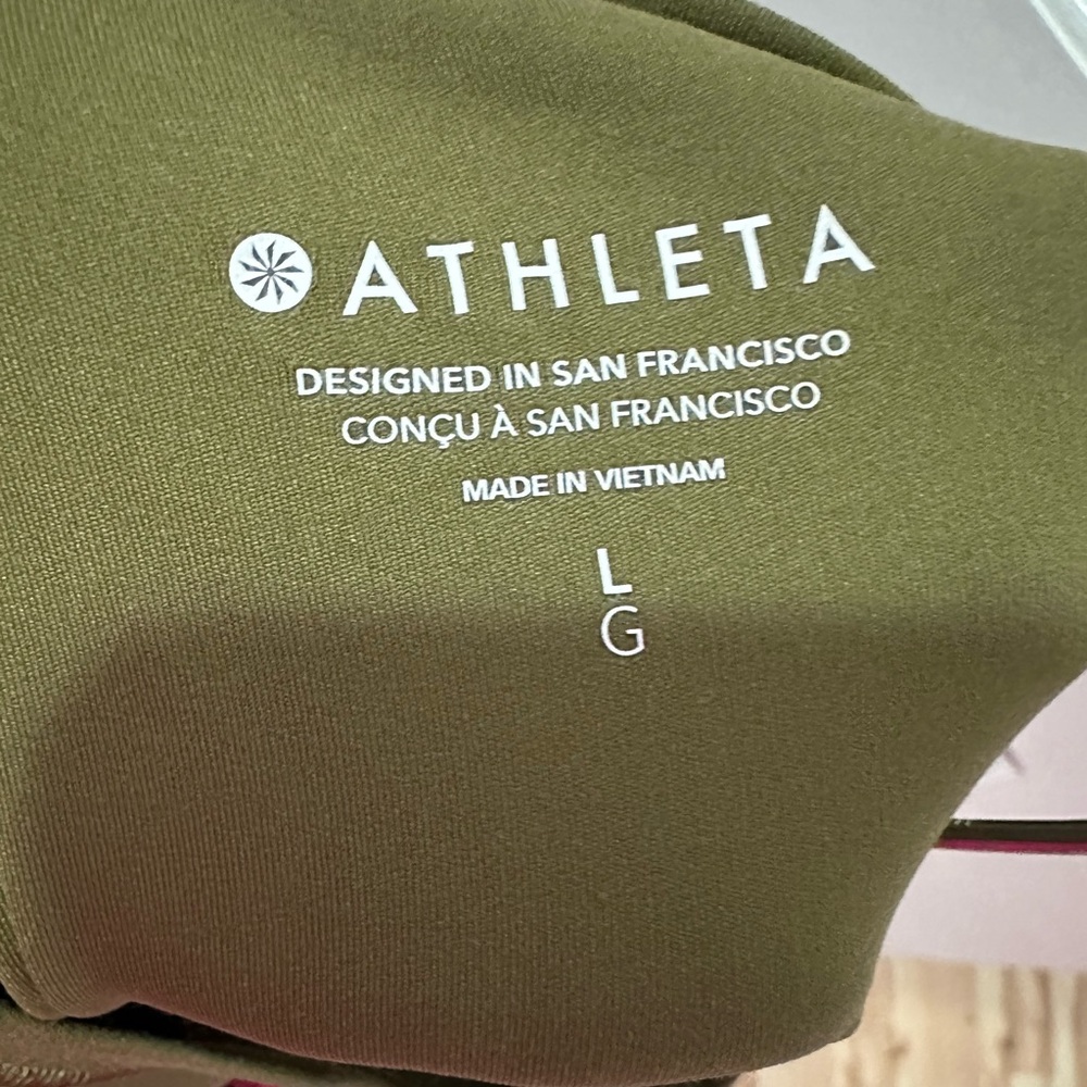 Athleta Olive Green Sleeveless Crop Top - Picture 5 of 5